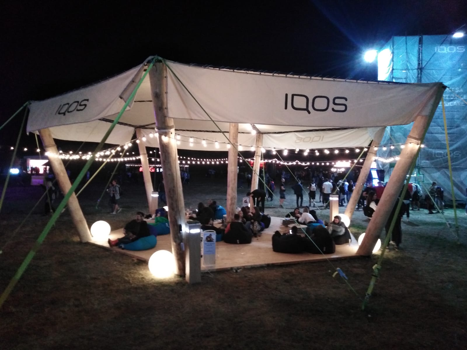 IQOS zona festival afterhills
